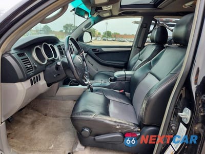 Zdjęcie 7 z 13 samochodu: 2004 TOYOTA 4RUNNER SPORT EDITION VIN:JTEBT14RX40042921 - miniatura