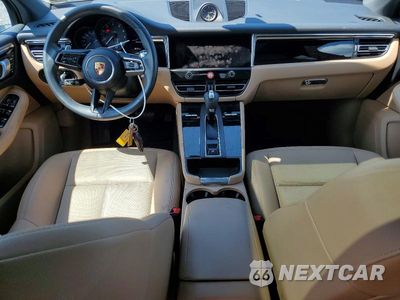 Zdjęcie 8 z 13 samochodu: 2024 PORSCHE MACAN BASE VIN:WP1AA2A51RLB11335 - miniatura