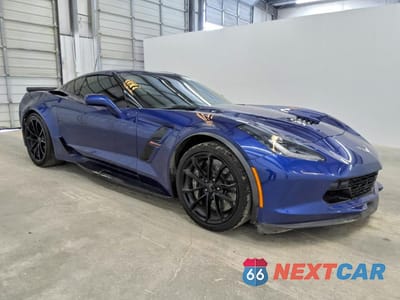 Czwarte zdjęcie samochodu z boku: 2017 CHEVROLET CORVETTE GRAND SPORT 1LT VIN:1G1YW2D79H5104918 - miniatura
