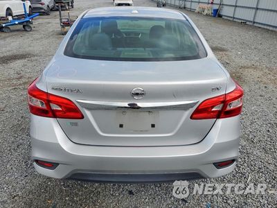 Zdjęcie 6 z 12 samochodu: 2019 NISSAN SENTRA SV VIN:3N1AB7AP6KY346102 - miniatura