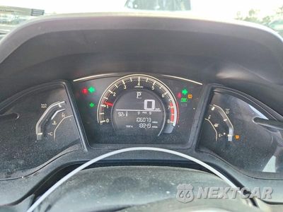 Zdjęcie 9 z 12 samochodu: 2016 HONDA CIVIC LX VIN:19XFC2F55GE000996 - miniatura