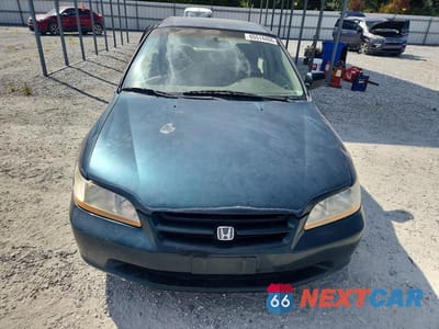 Piąte zdjęcie samochodu w środku: 1999 HONDA ACCORD LX VIN:1HGCG5547XA139677 - miniatura