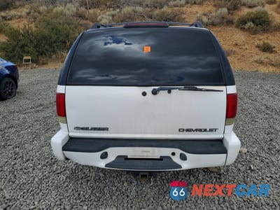Zdjęcie 6 z 13 samochodu: 2002 CHEVROLET BLAZER VIN:1GNDT13W92K152534 - miniatura