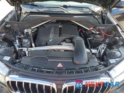 Zdjęcie 11 z 12 samochodu: 2014 BMW X5 SDRIVE35I VIN:5UXKR2C55E0H34045 - miniatura