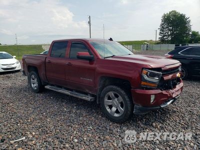 Czwarte zdjęcie samochodu z boku: 2017 CHEVROLET SILVERADO K1500 LT VIN:3GCUKREC8HG239404 - miniatura