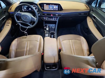 Zdjęcie 8 z 13 samochodu: 2021 HYUNDAI SONATA LIMITED VIN:5NPEH4J2XMH075948 - miniatura