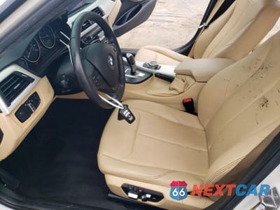 Zdjęcie 7 z 13 samochodu: 2017 BMW 320 XI VIN:WBA8E5G58HNU22371 - miniatura