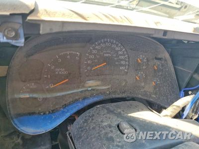 Zdjęcie 9 z 12 samochodu: 2005 CHEVROLET SILVERADO K2500 HEAVY DUTY VIN:1GCHK23265F901450 - miniatura