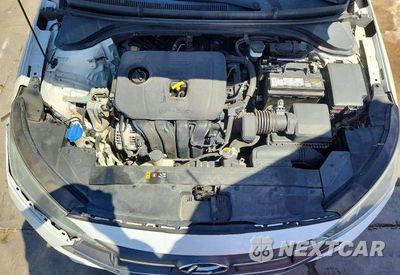 Zdjęcie 11 z 12 samochodu: 2020 HYUNDAI ELANTRA SEL VIN:5NPD84LF1LH542006 - miniatura