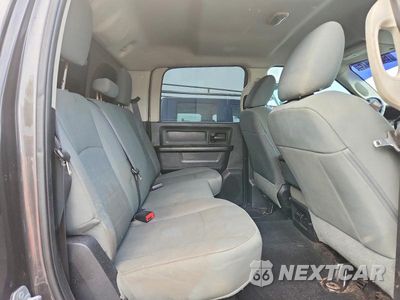 Zdjęcie 10 z 12 samochodu: 2016 RAM 2500 ST VIN:3C6TR5HTXGG120108 - miniatura