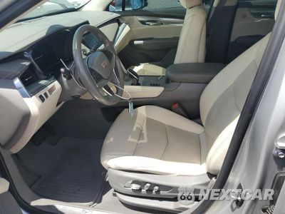 Zdjęcie 7 z 12 samochodu: 2018 CADILLAC XT5 LUXURY VIN:1GYKNDRS5JZ221851 - miniatura