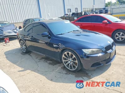 Czwarte zdjęcie samochodu z boku: 2009 BMW M3 VIN:WBSWD93569P361871 - miniatura