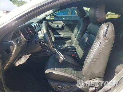 Zdjęcie 7 z 12 samochodu: 2019 FORD MUSTANG VIN:1FA6P8TH7K5123232 - miniatura