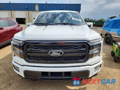 Piąte zdjęcie samochodu w środku: 2024 FORD F150 LARIAT VIN:1FTFW5LD2RFB83884 - miniatura