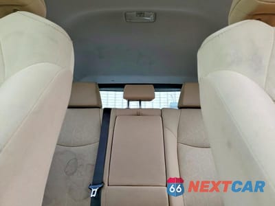 Zdjęcie 10 z 13 samochodu: 2020 TOYOTA RAV4 HYBRID XLE VIN:JTMRWRFV3LD072014 - miniatura