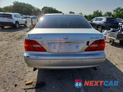 Zdjęcie 6 z 12 samochodu: 2003 LEXUS LS 430 VIN:JTHBN30F930095113 - miniatura