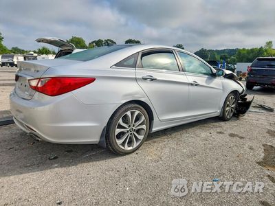 Trzecie zdjęcie samochodu z tyłu: 2013 HYUNDAI SONATA LIMITED 2.0T VIN:5NPEC4AB5DH739507 - miniatura