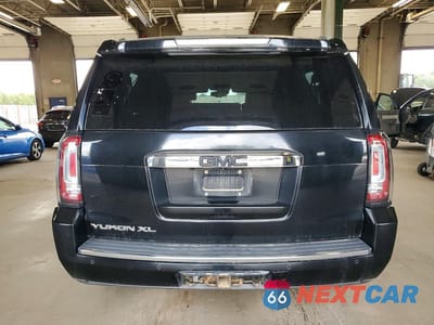 Zdjęcie 6 z 13 samochodu: 2017 GMC YUKON XL DENALI VIN:1GKS2HKJXHR261946 - miniatura