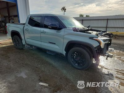 Czwarte zdjęcie samochodu z boku: 2025 TOYOTA TUNDRA LIMITED VIN:5TFWA5DB6SX247288 - miniatura
