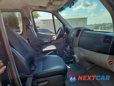 Piąte zdjęcie samochodu w środku: 2014 MERCEDES-BENZ SPRINTER 2500 VIN:WDZPE7DC3E5907879 - miniatura