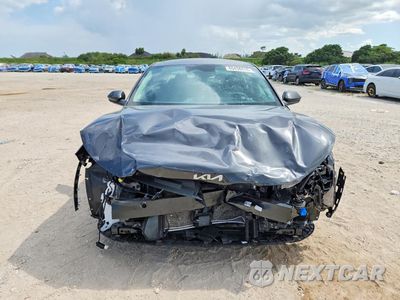 Piąte zdjęcie samochodu w środku: 2025 KIA K4 LXS VIN:3KPFT4DE6SE131359 - miniatura