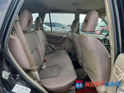 Zdjęcie 10 z 12 samochodu: 2004 TOYOTA RAV4 BASE VIN:JTEHD20V846017853 - miniatura