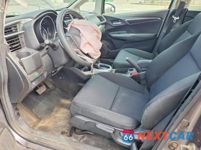 Zdjęcie 7 z 13 samochodu: 2019 HONDA FIT LX VIN:3HGGK5H44KM730119 - miniatura