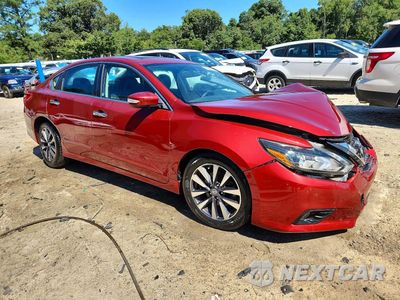 Czwarte zdjęcie samochodu z boku: 2017 NISSAN ALTIMA 2.5 SL VIN:1N4AL3AP7HC179226 - miniatura