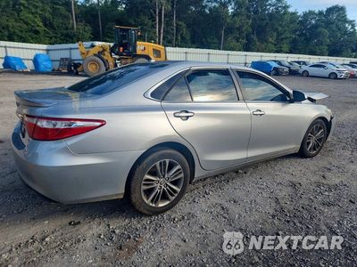 Trzecie zdjęcie samochodu z tyłu: 2016 TOYOTA CAMRY SE VIN:4T1BF1FK0GU151229 - miniatura