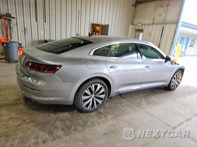 Trzecie zdjęcie samochodu z tyłu: 2019 VOLKSWAGEN ARTEON SE VIN:WVWBR7AN2KE024503 - miniatura