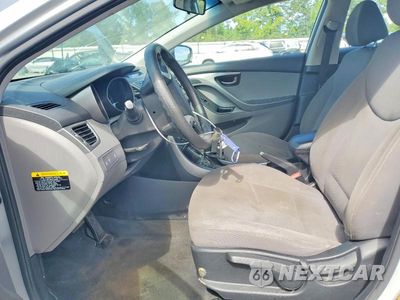 Zdjęcie 7 z 12 samochodu: 2014 HYUNDAI ELANTRA SE VIN:KMHDH4AE0EU050307 - miniatura