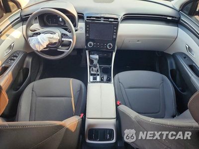 Zdjęcie 8 z 13 samochodu: 2022 HYUNDAI TUCSON SEL VIN:5NMJBCAE3NH104760 - miniatura