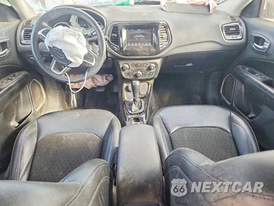 Zdjęcie 8 z 13 samochodu: 2021 JEEP COMPASS LATITUDE VIN:3C4NJDBB0MT600387 - miniatura