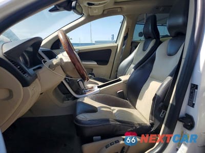 Zdjęcie 7 z 13 samochodu: 2011 VOLVO XC60 T6 VIN:YV4902DZ6B2153062 - miniatura