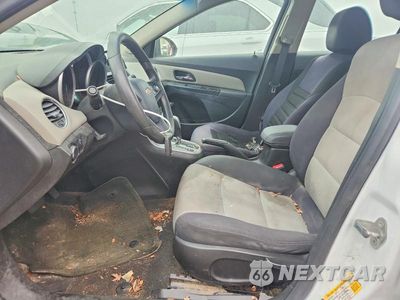 Zdjęcie 7 z 12 samochodu: 2014 CHEVROLET CRUZE LS VIN:1G1PA5SH4E7170655 - miniatura