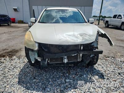 Piąte zdjęcie samochodu w środku: 2013 NISSAN ROGUE S VIN:JN8AS5MTXDW016018 - miniatura