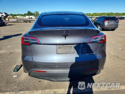 Zdjęcie 6 z 13 samochodu: 2023 TESLA MODEL Y VIN:7SAYGDEE2PA179048 - miniatura