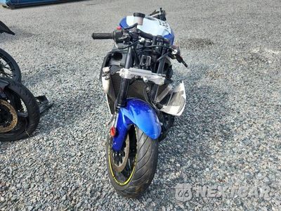 Drugie zdjęcie samochodu z przodu: 2015 SUZUKI GSX-R600 VIN:JS1GN7FA4F2101462 - miniatura