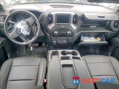 Zdjęcie 8 z 12 samochodu: 2021 GMC SIERRA C1500 VIN:1GTR8AEH1MZ171460 - miniatura