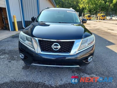 Piąte zdjęcie samochodu w środku: 2016 NISSAN PATHFINDER SL VIN:5N1AR2MM0GC636912 - miniatura
