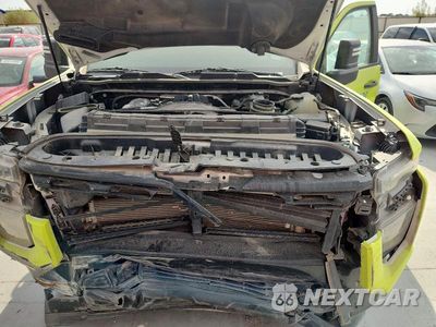 Zdjęcie 11 z 13 samochodu: 2022 CHEVROLET SILVERADO K2500 CUSTOM VIN:1GC4YMEYXNF334153 - miniatura