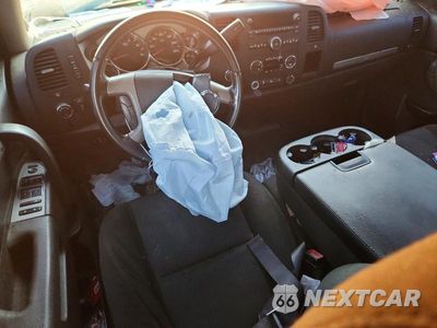 Zdjęcie 8 z 12 samochodu: 2013 CHEVROLET SILVERADO K3500 LT VIN:1GC4K0C83DF150569 - miniatura