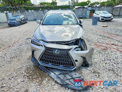 Piąte zdjęcie samochodu w środku: 2025 LEXUS NX 250 PREMIUM VIN:2T2GDCAZ5SC025644 - miniatura