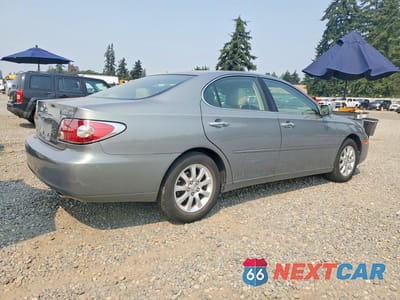 Trzecie zdjęcie samochodu z tyłu: 2002 LEXUS ES 300 VIN:JTHBF30G220041737 - miniatura