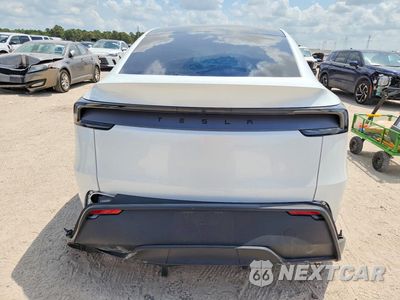 Zdjęcie 6 z 14 samochodu: 2026 TESLA MODEL Y VIN:7SAYGDED5TA664639 - miniatura