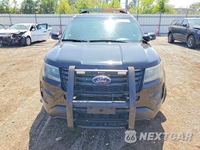 Piąte zdjęcie samochodu w środku: 2017 FORD EXPLORER POLICE INTERCEPTOR VIN:1FM5K8AR1HGB15507 - miniatura