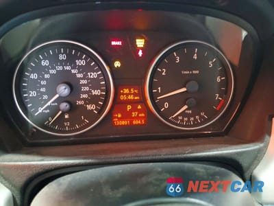 Zdjęcie 9 z 12 samochodu: 2006 BMW 325 I VIN:WBAVB13586PT21956 - miniatura