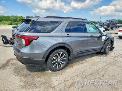 Trzecie zdjęcie samochodu z tyłu: 2026 FORD EXPLORER ST-LINE VIN:1FMUK8KH6TGB36136 - miniatura