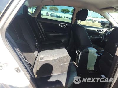Zdjęcie 10 z 12 samochodu: 2015 NISSAN SENTRA S VIN:3N1AB7APXFY348537 - miniatura