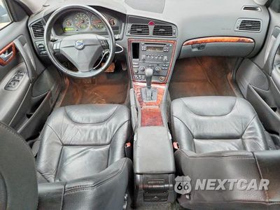 Zdjęcie 8 z 13 samochodu: 2006 VOLVO S60 2.5T VIN:YV1RH592562509025 - miniatura
